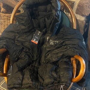 Mountain Hardwear Black Insulated Jacket